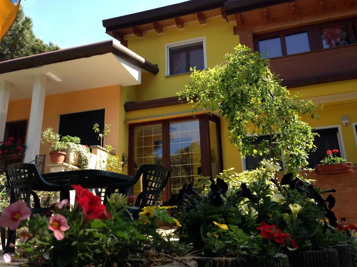 Villa Orchidea Rosolina Mare